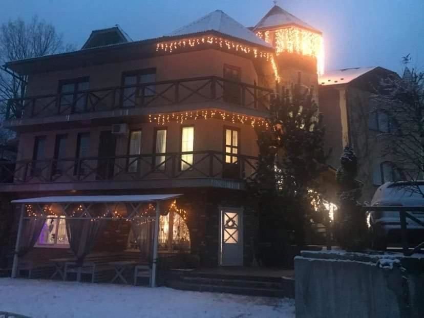 Загородные дома Polyanskiy Zamok Поляна-4